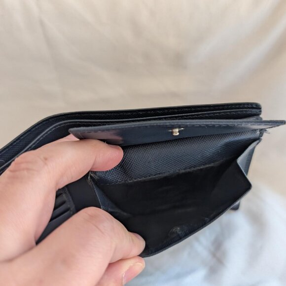 Authentic Navy Prada Bifold Wallet with Original Documents - Picture 5 of 8